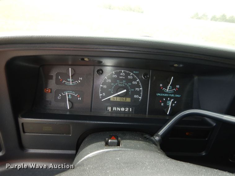 image for item DN1543 1996 Ford Club Wagon  van