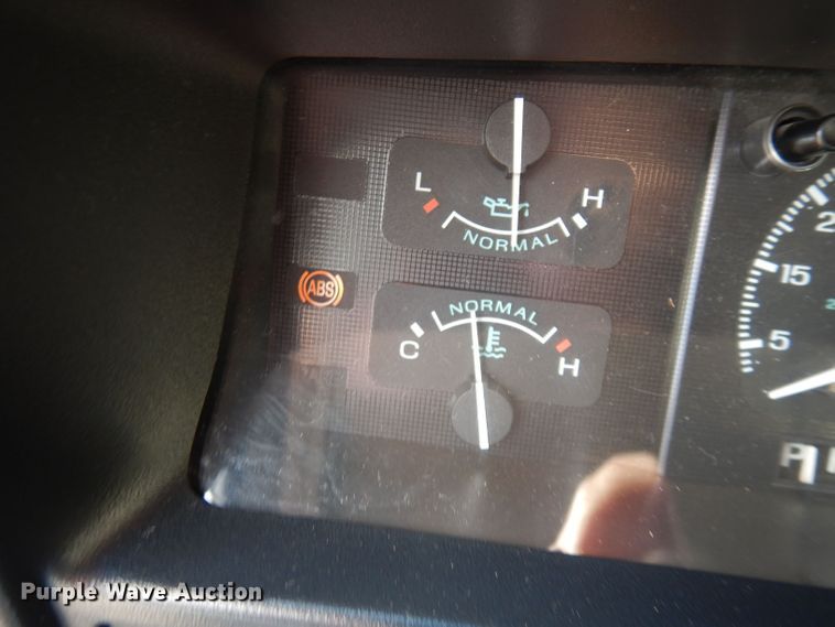 image for item DN1543 1996 Ford Club Wagon  van