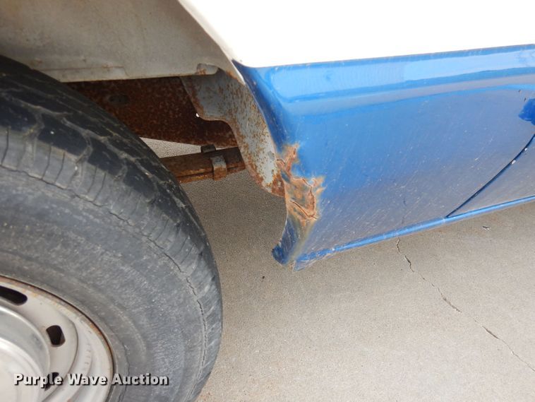 image for item DN1543 1996 Ford Club Wagon  van