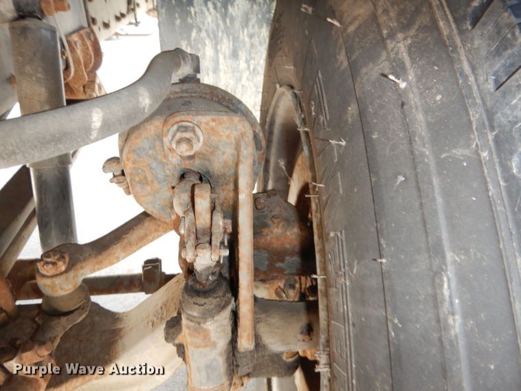 image for item DN1544 1993 International Genesis  school bus