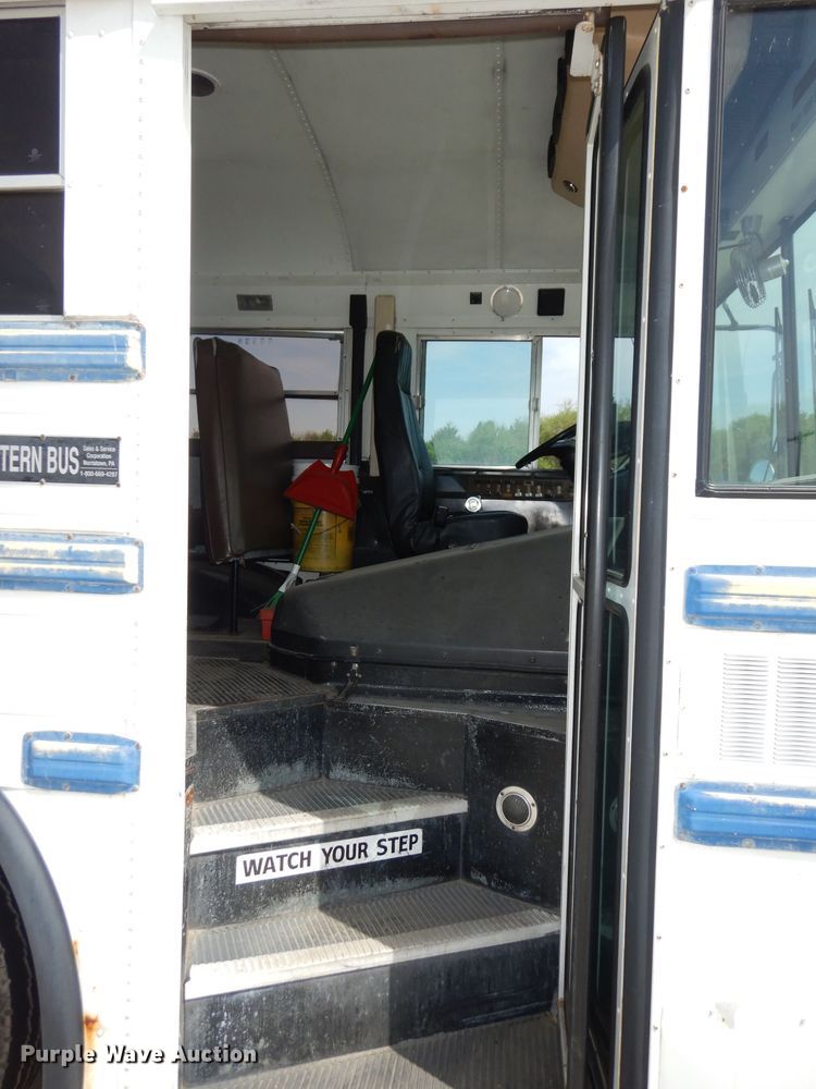 image for item DN1544 1993 International Genesis  school bus