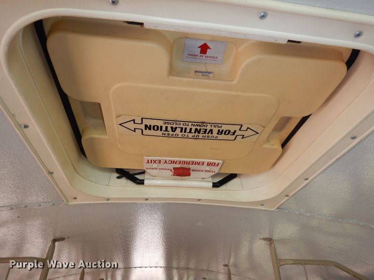 image for item DN1544 1993 International Genesis  school bus