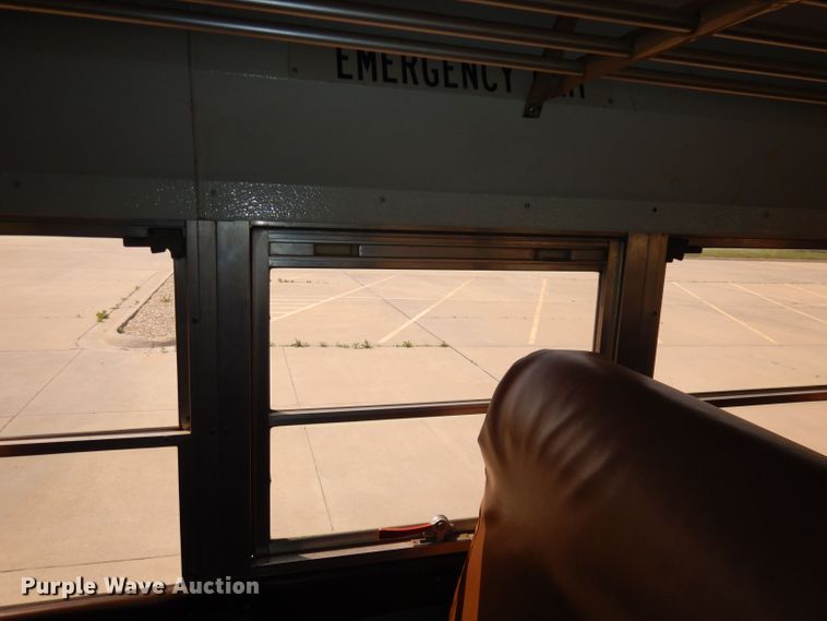 image for item DN1544 1993 International Genesis  school bus