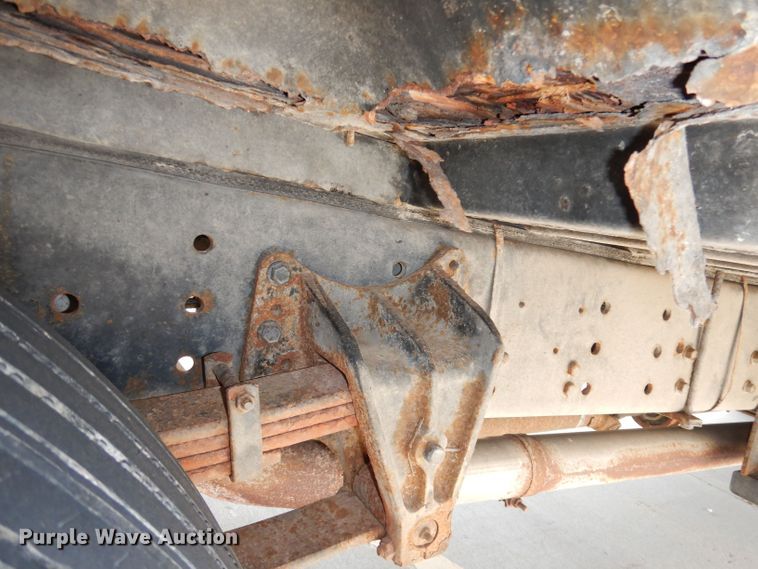 image for item DN1544 1993 International Genesis  school bus