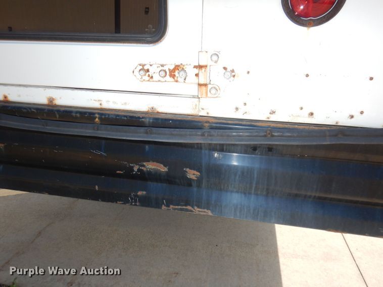 image for item DN1544 1993 International Genesis  school bus