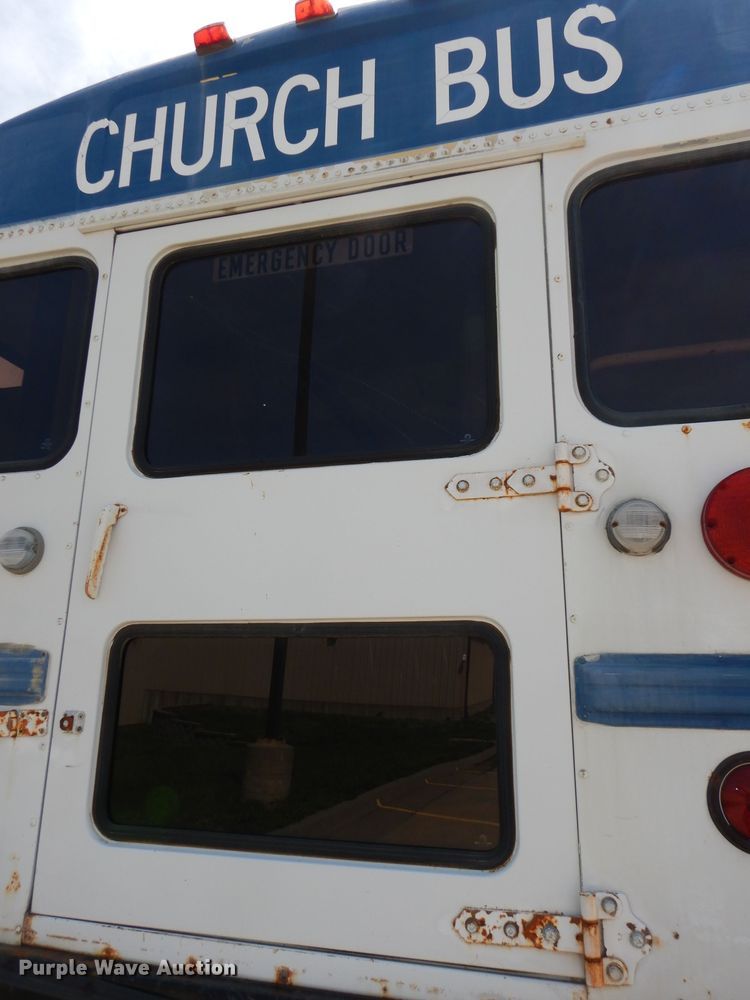 image for item DN1544 1993 International Genesis  school bus