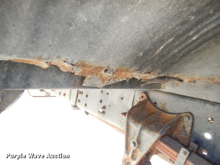 image for item DN1544 1993 International Genesis  school bus