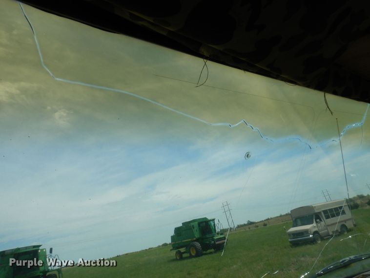 image for item DN1551 1986 GMC Suburban 2500  SUV