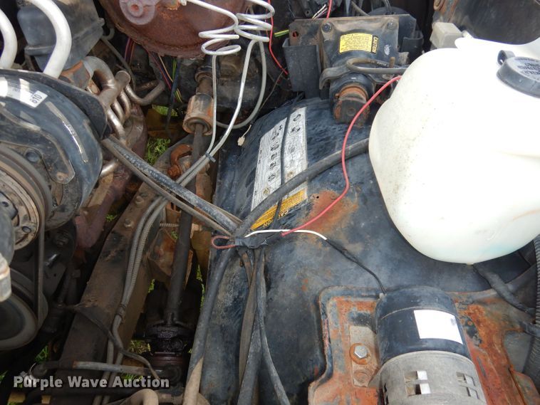 image for item DN1551 1986 GMC Suburban 2500  SUV