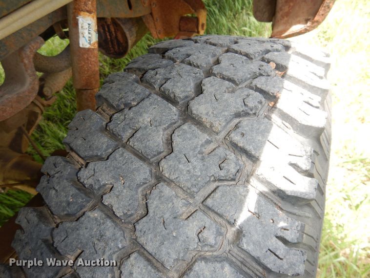 image for item DN1551 1986 GMC Suburban 2500  SUV