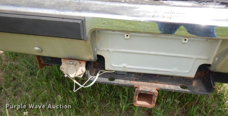 image for item DN1551 1986 GMC Suburban 2500  SUV