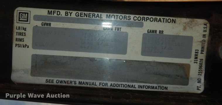 image for item DN1551 1986 GMC Suburban 2500  SUV