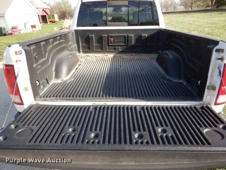image for item DN7356 2013 Dodge Ram 1500  Quad Cab pickup truck