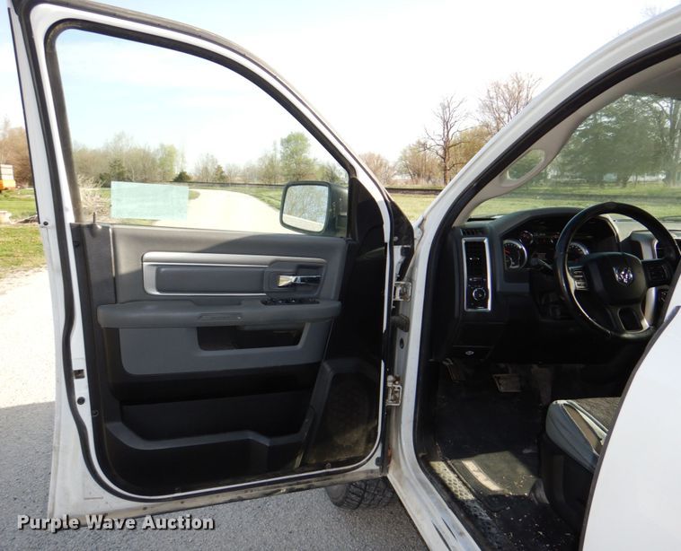 image for item DN7356 2013 Dodge Ram 1500  Quad Cab pickup truck