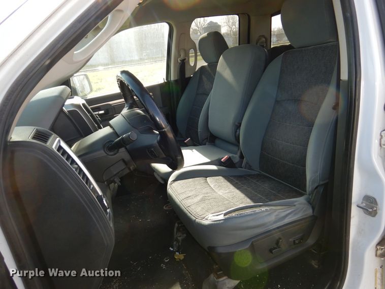 image for item DN7356 2013 Dodge Ram 1500  Quad Cab pickup truck