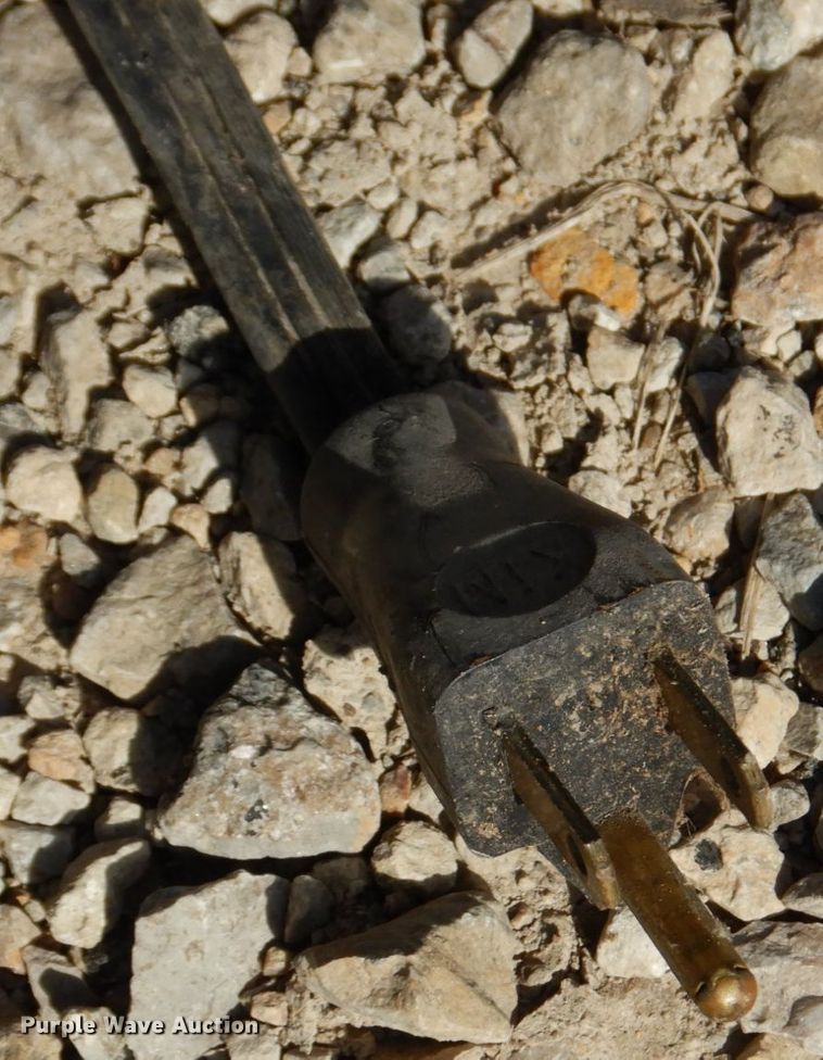 image for item DN7357 Generac 00911-2  generator