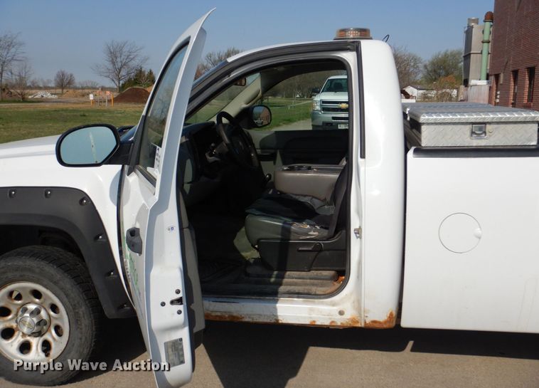 image for item DN7364 2011 Chevrolet Silverado 1500  pickup truck