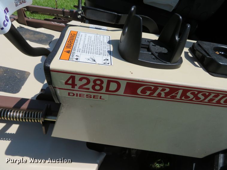 image for item DN7969 2005 Grasshopper 428D  ZTR lawn mower