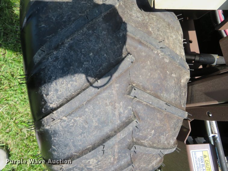 image for item DN7969 2005 Grasshopper 428D  ZTR lawn mower