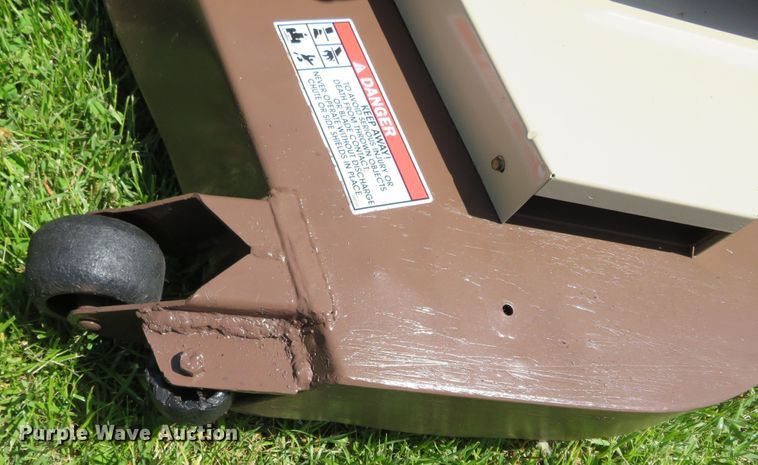 image for item DN7970 2005 Grasshopper 428D  ZTR lawn mower