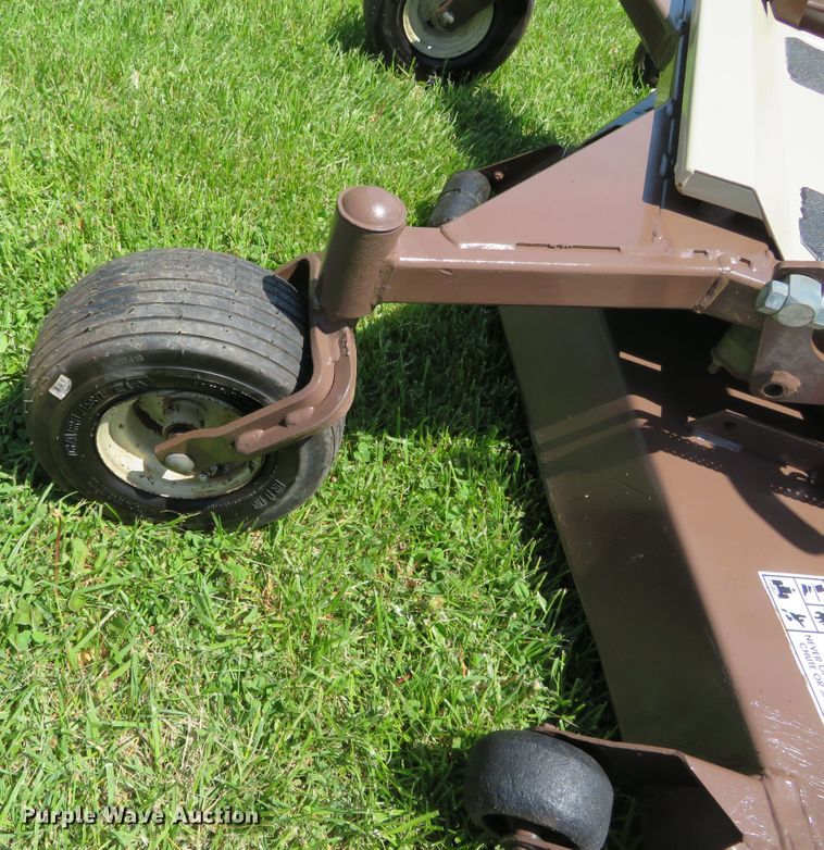 image for item DN7970 2005 Grasshopper 428D  ZTR lawn mower