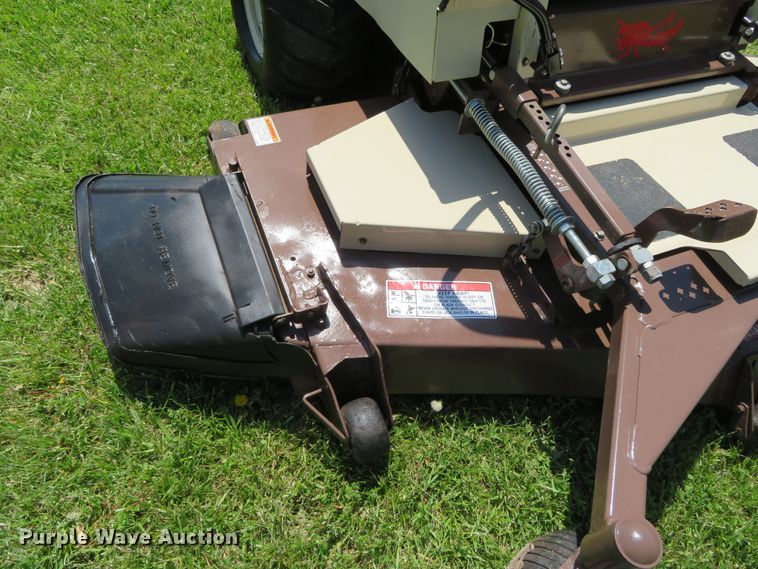 image for item DN7970 2005 Grasshopper 428D  ZTR lawn mower