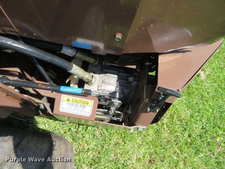 image for item DN7970 2005 Grasshopper 428D  ZTR lawn mower