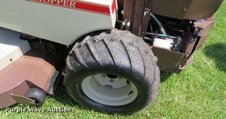 image for item DN7970 2005 Grasshopper 428D  ZTR lawn mower