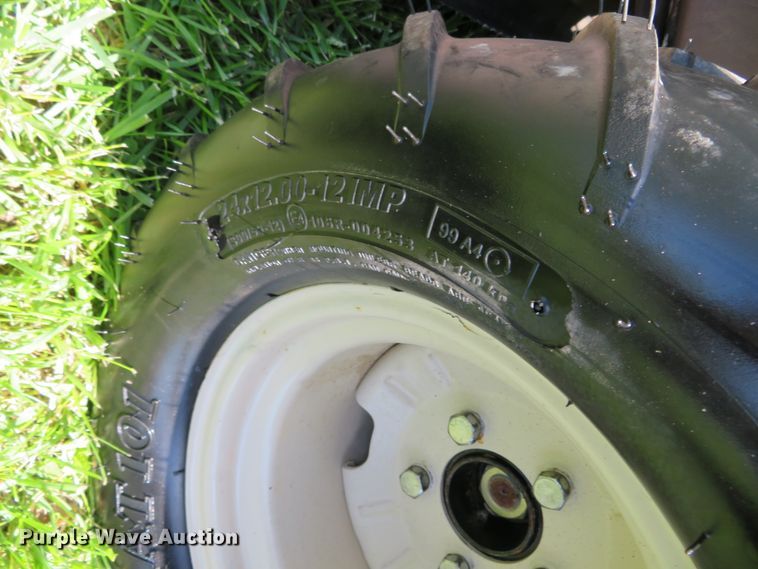 image for item DN7970 2005 Grasshopper 428D  ZTR lawn mower