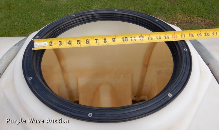 image for item DP3972 (4) poly tanks