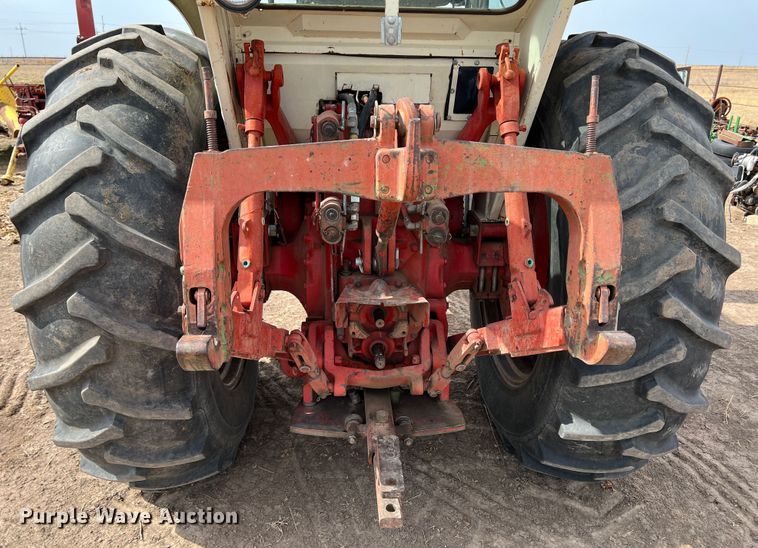 image for item DR1345 International Farmall 1466  tractor