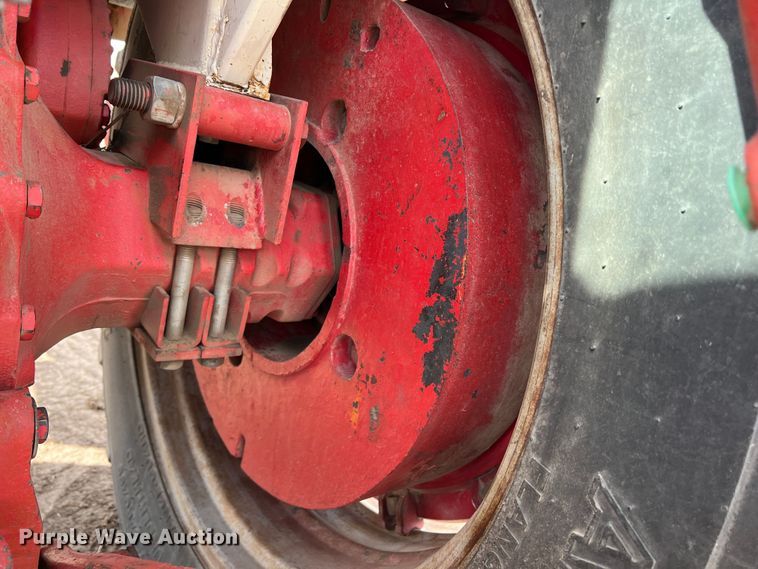 image for item DR1345 International Farmall 1466  tractor