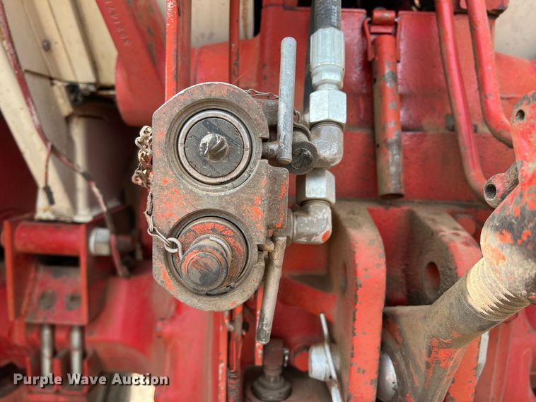 image for item DR1345 International Farmall 1466  tractor