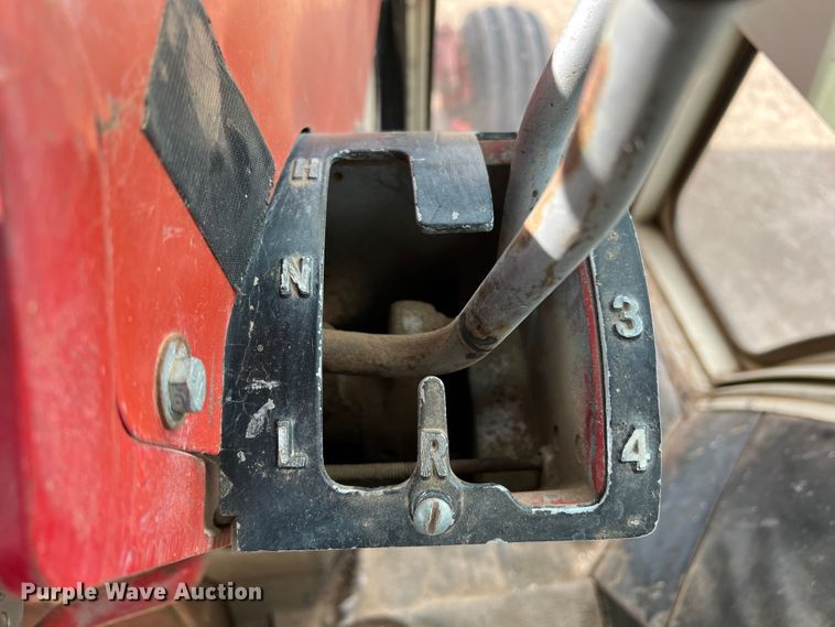 image for item DR1345 International Farmall 1466  tractor