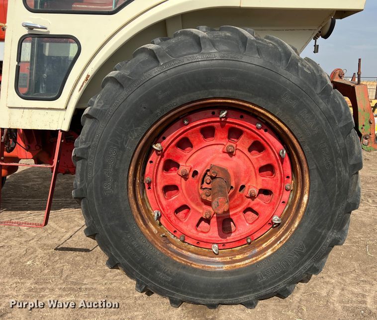 image for item DR1345 International Farmall 1466  tractor