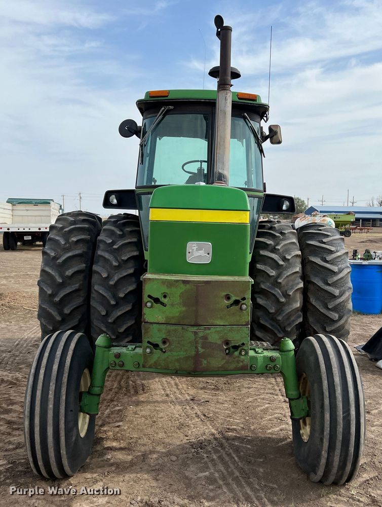 image for item DR1346 John Deere 4630  tractor