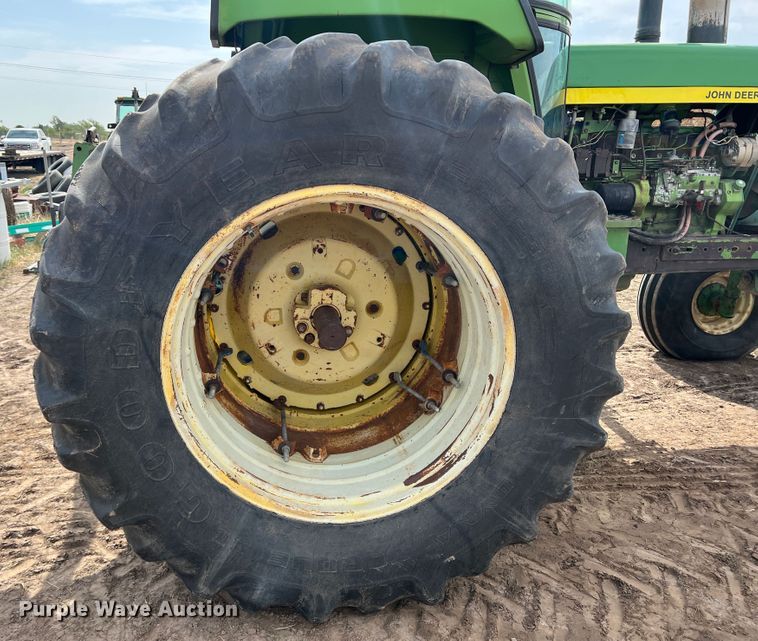 image for item DR1346 John Deere 4630  tractor