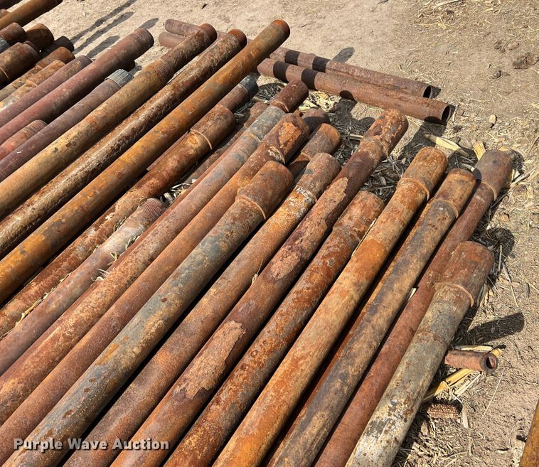 image for item DR1348 (50) joints of 2 7/8" diameter pipe