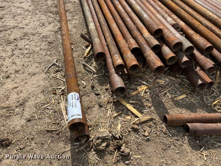 image for item DR1348 (50) joints of 2 7/8" diameter pipe