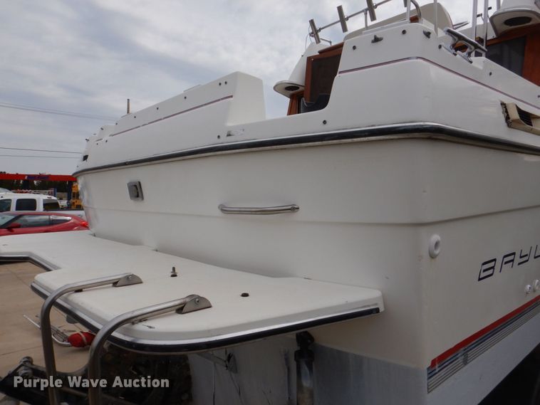 image for item DS8012 1990 Bayliner Ciera B2556  boat