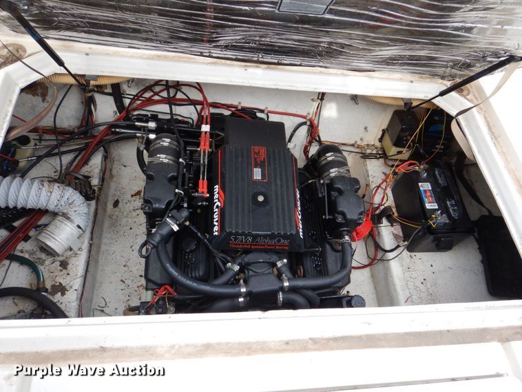 image for item DS8012 1990 Bayliner Ciera B2556  boat