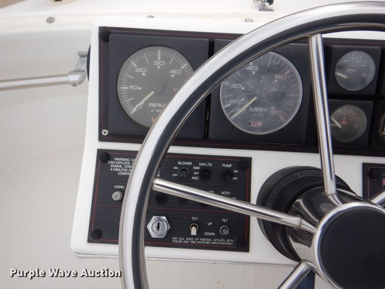 image for item DS8012 1990 Bayliner Ciera B2556  boat