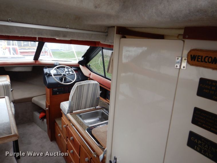 image for item DS8012 1990 Bayliner Ciera B2556  boat