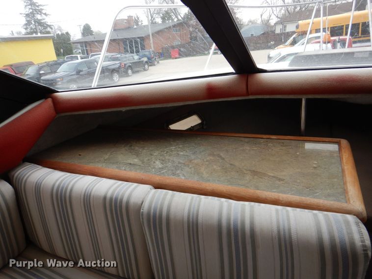 image for item DS8012 1990 Bayliner Ciera B2556  boat