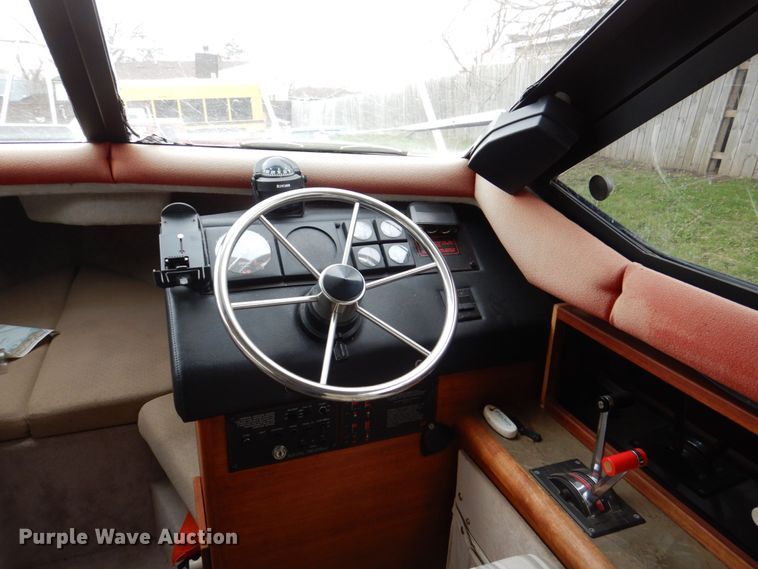 image for item DS8012 1990 Bayliner Ciera B2556  boat