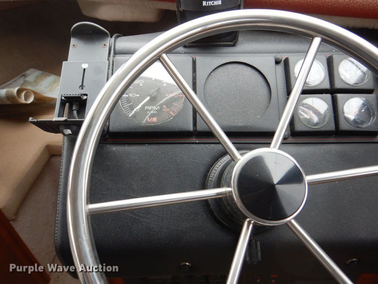 image for item DS8012 1990 Bayliner Ciera B2556  boat