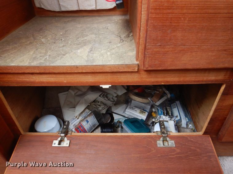 image for item DS8012 1990 Bayliner Ciera B2556  boat