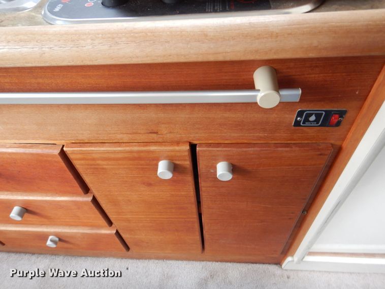 image for item DS8012 1990 Bayliner Ciera B2556  boat