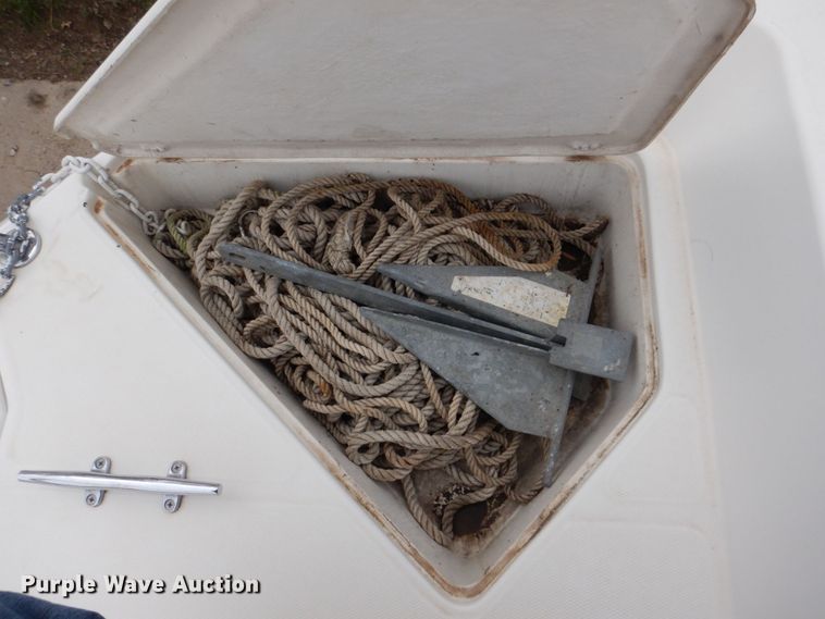 image for item DS8012 1990 Bayliner Ciera B2556  boat