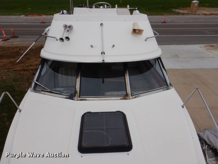 image for item DS8012 1990 Bayliner Ciera B2556  boat